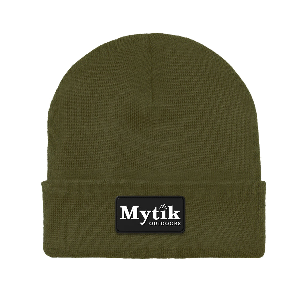 Tuque à Rebord avec Écusson en Silicone