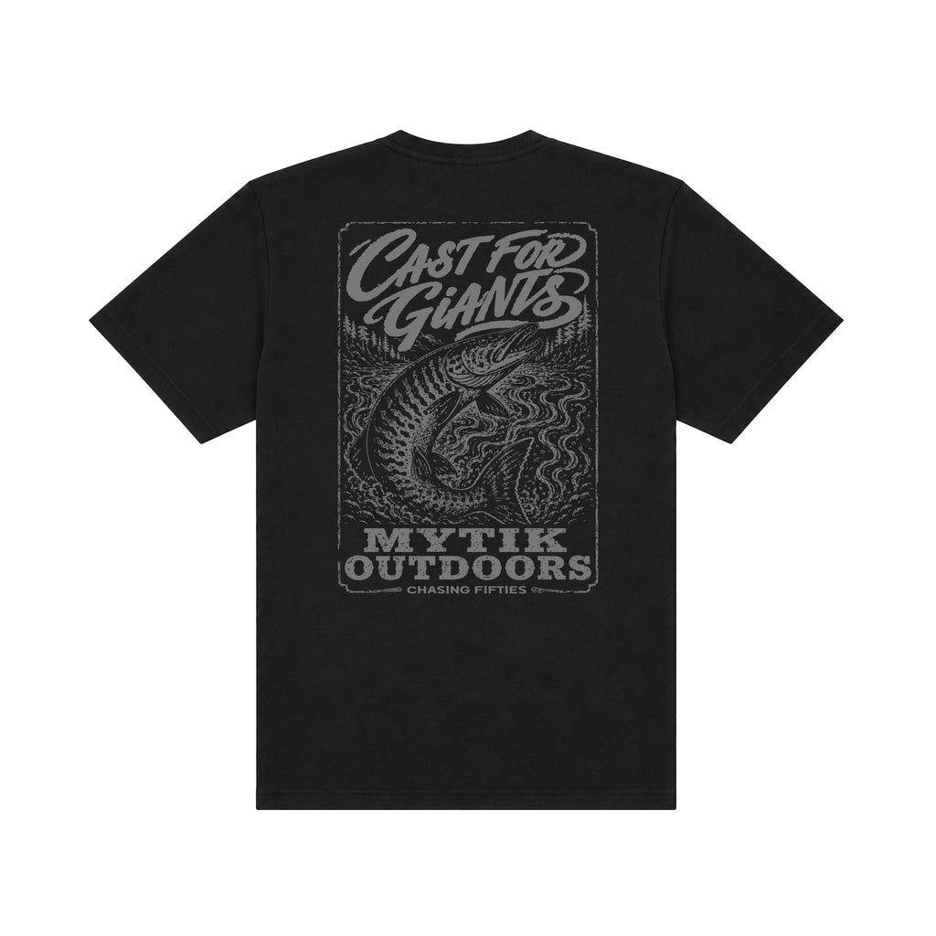 Cast for Giants — T-shirt